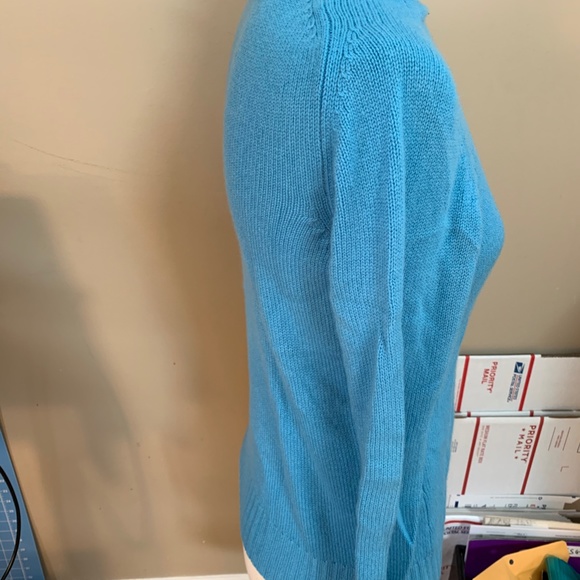 100% Cashmere J Crew Turtleneck Sweater - Picture 2 of 5